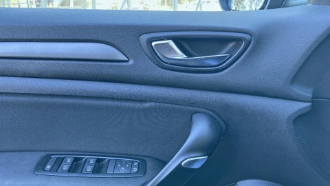 Renault Clio Intens Blue dCi 74kW (100CV)