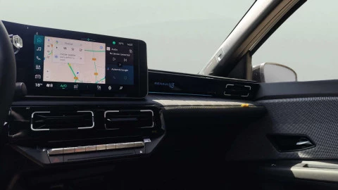 Renault 4 E-Tech   Iconiq autonomia confort 110kW