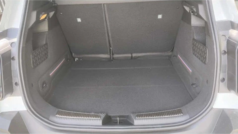 Renault 4 E-Tech   Iconiq autonomia confort 110kW