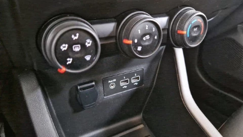 Renault Clio Business TCe 74 kW (100CV) GLP