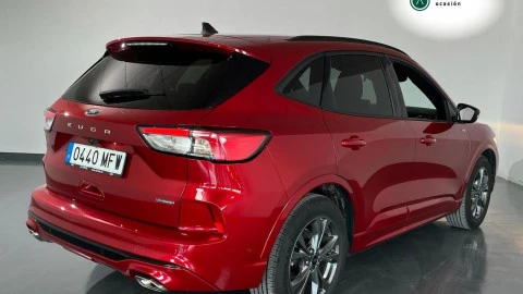 Ford Kuga ST-Line 2.5 Duratec FHEV 140kW Auto
