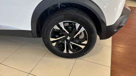 Peugeot 2008 Allure Pack BlueHDI 81kW (110CV)