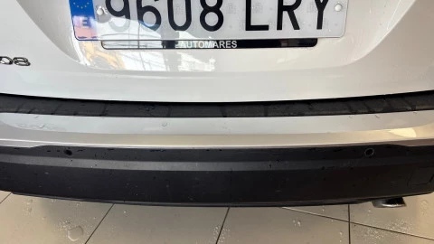 Peugeot 2008 Allure Pack BlueHDI 81kW (110CV)