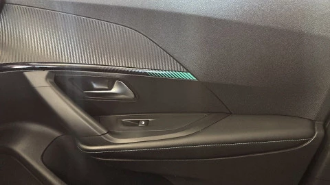 Peugeot 2008 Allure Pack BlueHDI 81kW (110CV)