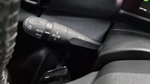 Citroën C4 BlueHDi 130 S&S EAT8 Shine