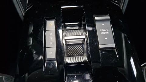 Citroën C4 BlueHDi 130 S&S EAT8 Shine