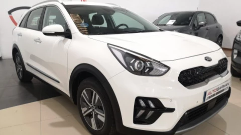 Kia Niro 1.6 GDi HEV 104kW (141CV) Drive