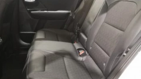 Kia Niro 1.6 GDi HEV 104kW (141CV) Drive