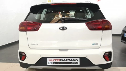 Kia Niro 1.6 GDi HEV 104kW (141CV) Drive