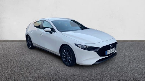 Mazda3 2.5L E-SKY G MHEV 103kW Centre-line