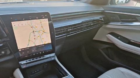 Renault Espace Iconic E-Tech full hybrid 146kW