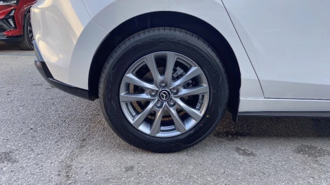 Mazda3 2.5L E-SKY G MHEV 103kW Prime-line