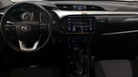 Toyota Hilux 2.4 D4D Cabina Doble GX