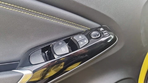 Nissan juke DIG-T 84 kW (114 CV) Ikon Edition Kiiro