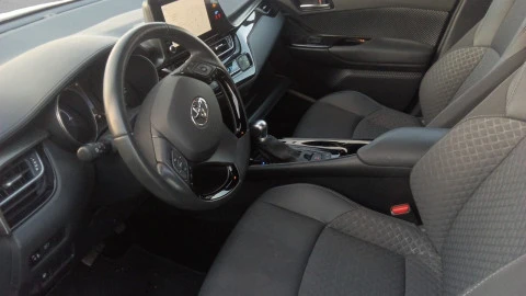 Toyota C-HR 1.8 125H Advance