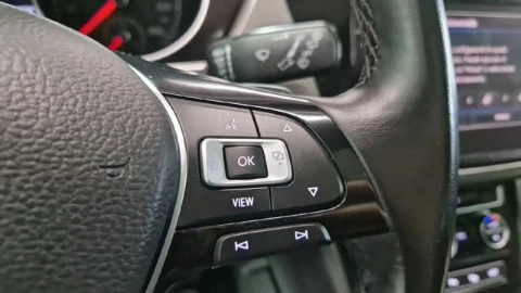 Volkswagen Touran Advance 2.0 TDI 110kW (150CV) DSG