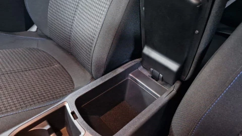 Peugeot 308 5p Style BlueHDi 75KW (100CV)