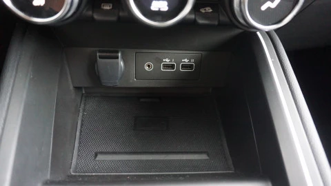 Renault Clio Techno TCe 90 (67kw)
