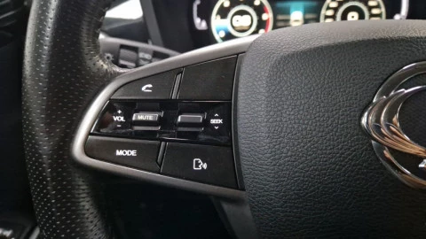 Ssangyong Korando D16T Limited