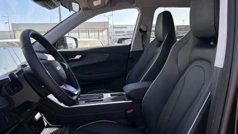 EBRO S400 1.5 DHE HEV Excellence CVT