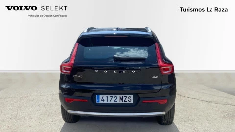 Volvo XC40 2.0 B3 G Core Auto