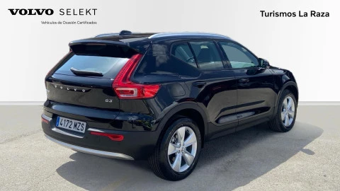 Volvo XC40 2.0 B3 G Core Auto