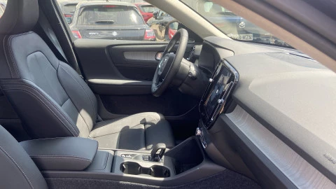 Volvo XC40 2.0 B3 G Core Auto