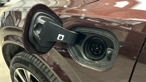 Volvo XC90 T8 Core Recharge AWD Auto 335 kW (455 CV)