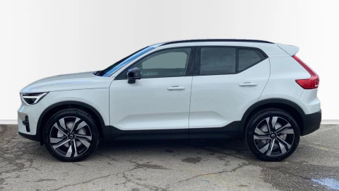 Volvo XC40 2.0 B3 G Plus Dark Auto