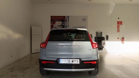 Volvo XC40 2.0 B3 G Core Auto