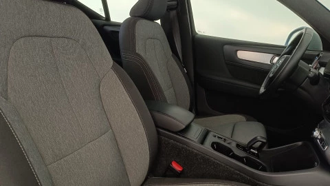 Volvo XC40 2.0 B3 G Core Auto