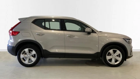 Volvo XC40 2.0 B3 G Core Auto