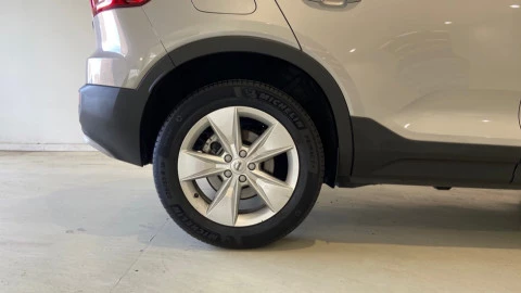 Volvo XC40 2.0 B3 G Core Auto