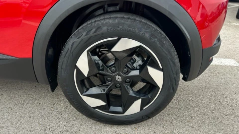 Renault Captur techno Eco-G 100cv (74 kW)