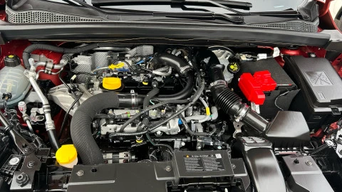 Renault Captur techno Eco-G 100cv (74 kW)