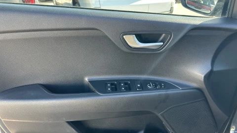 Kia Stonic 1.0 T-GDi 88kW (120CV) MHEV iMT Drive