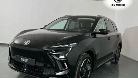 MGS5 EV 64kWh Luxury