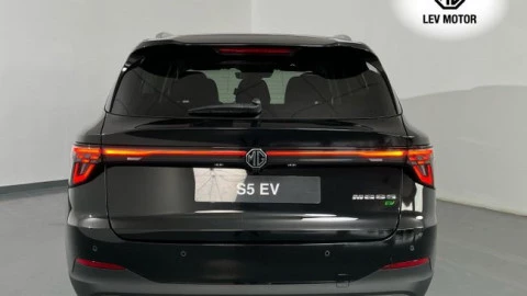 MGS5 EV 64kWh Luxury