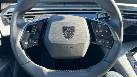 Peugeot 3008 Hybrid 1.2 107KW Allure eDCS6