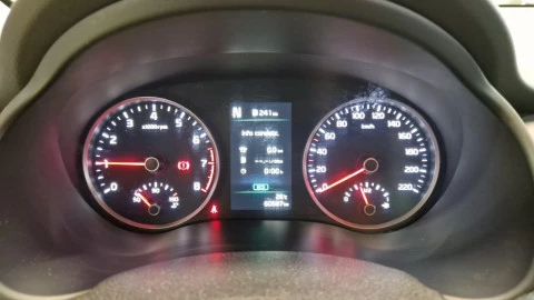 Kia Stonic 1.0 T-GDi 74kW (100CV) MHEV iMT Concept