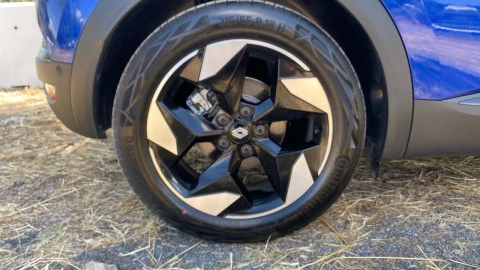 Renault Captur techno Eco-G 100cv (74 kW)