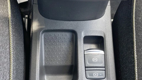 Renault Captur techno Eco-G 100cv (74 kW)
