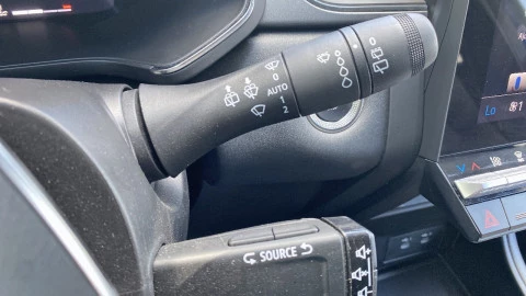 Renault Captur techno Eco-G 100cv (74 kW)