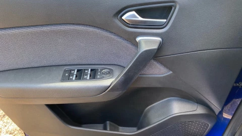 Renault Captur techno Eco-G 100cv (74 kW)