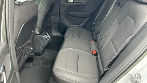 Volvo XC40 1.5 T2 Momentum Pro