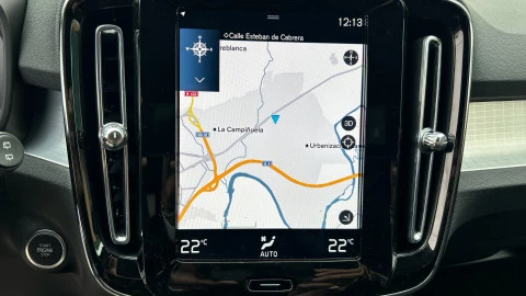 Volvo XC40 1.5 T2 Momentum Pro