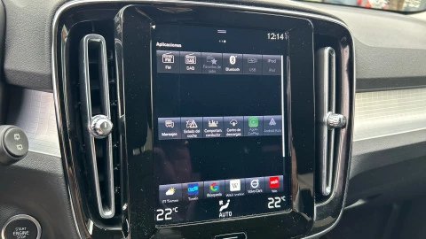 Volvo XC40 1.5 T2 Momentum Pro