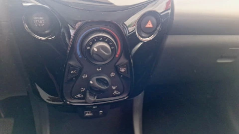 Peugeot 108 Allure 1.2 PureTech 82