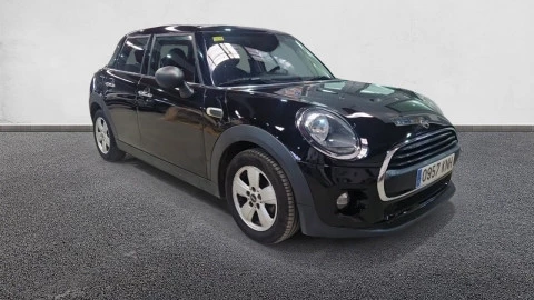 MINI ONE 5 PUERTAS