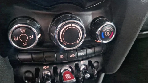 MINI ONE 5 PUERTAS